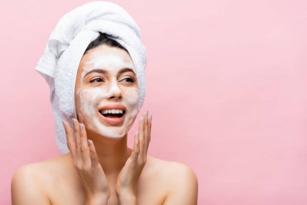 The Benefits of Using Foaming Face Wash for Perfectly Cleansed Skin